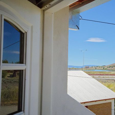 Hostel Aves Del Lago El Calafate Extérieur photo