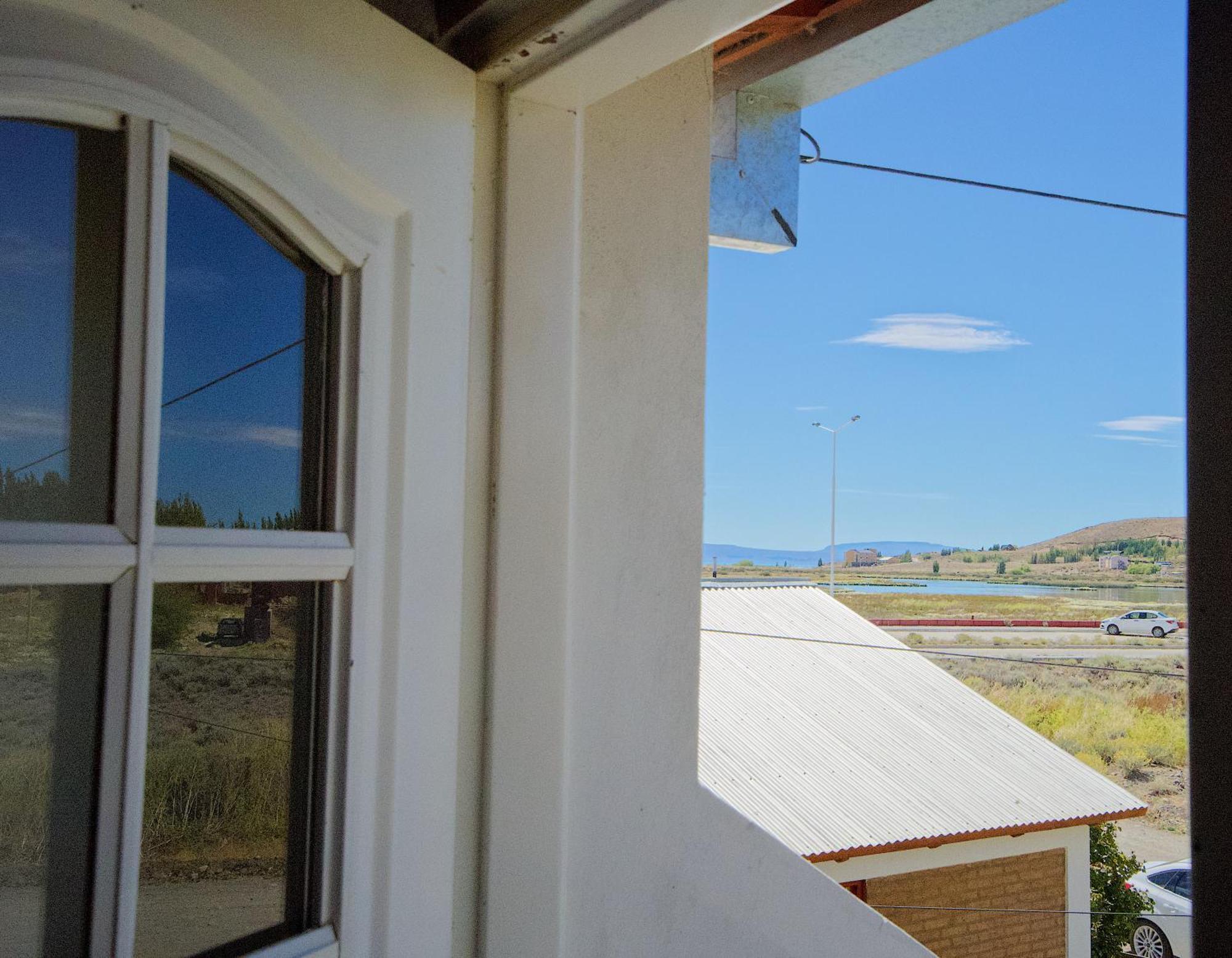 Hostel Aves Del Lago El Calafate Extérieur photo